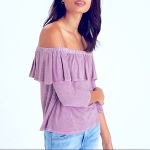 NWT American Eagle off the shoulder Ruffled top XS